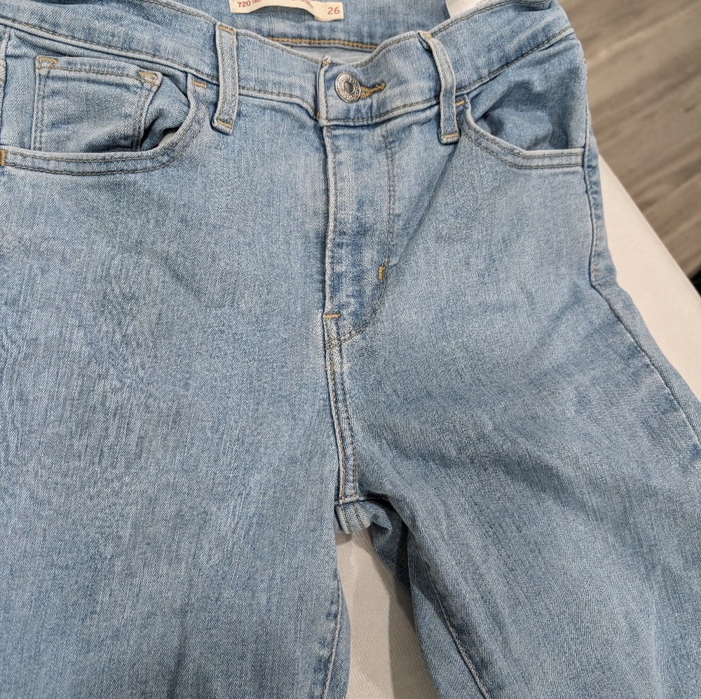 Levi's 720 High Rise Super Skinny Jeans